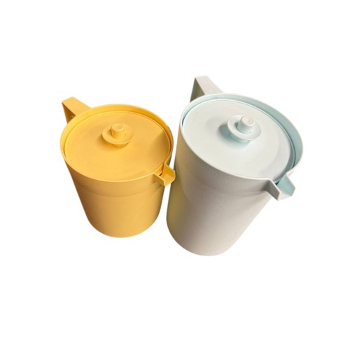 Tupperware Heritage 2pc Pitcher Set Vintage Blue/Yellow 
