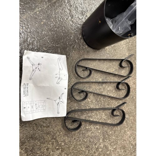 Holly International Traditional Christmas Tree Stand with Metal Scroll Legs Black, up to 3m Trees Holly International Traditional Christmas Tree Stand with Metal Scroll Legs Black, up to 3m Trees