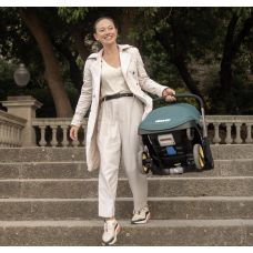 Doona Car Seat & Stroller, Racing Green - All-in-One Travel System