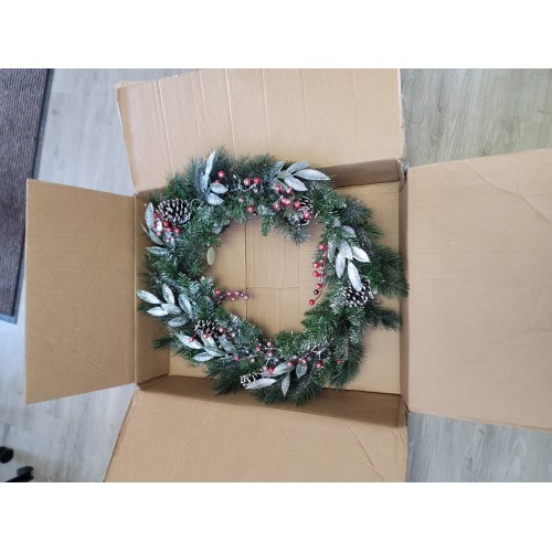 26" HGTV Home Collection Cozy Winter Wreath