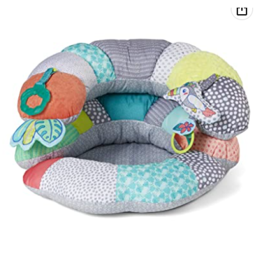 Infantino 2-in-1 Tummy Time & Seated Support - Pillow Support for Newborns and Older Babies, with Detachable Support Pillow and Toys, for Development of Strong Head and Neck Muscles