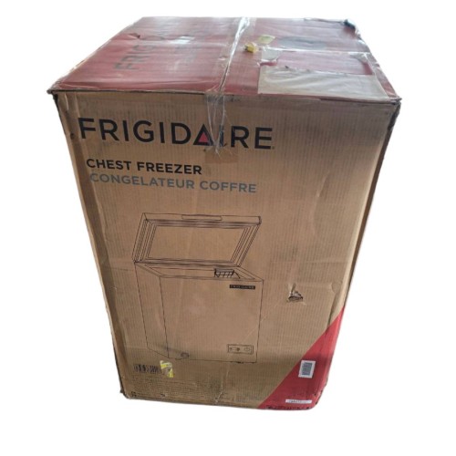 Frigidaire EFRF5003-6COM 5.0 Cu. ft. Chest Freezer, Garage Ready, White