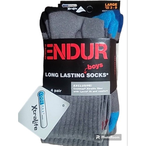 Endur by" Richelieu" 4 pair long lasting boys socks