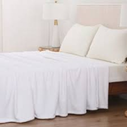 Nestwell™ Supreme Softness Plush Twin Blanket in Bright White