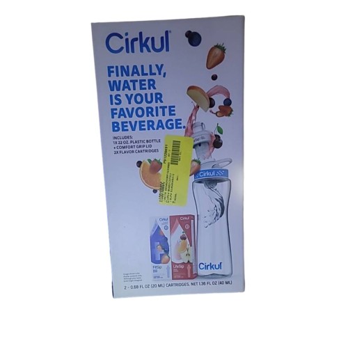 Cirkul 22 oz Plastic Water Bottle Starter Kit with Blue Lid and 2 Flavor Cartridges