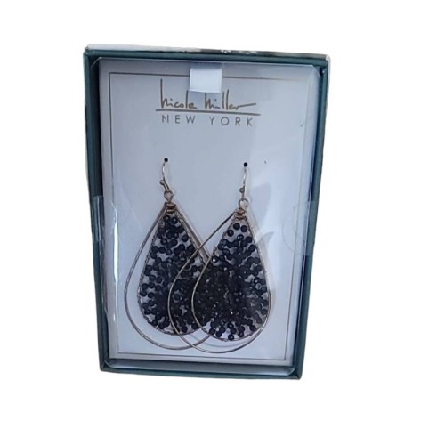 Nicole Miller Elegant Green Crystal-like Beads Gold Teardrop Dangle Earrings Gift Box Set