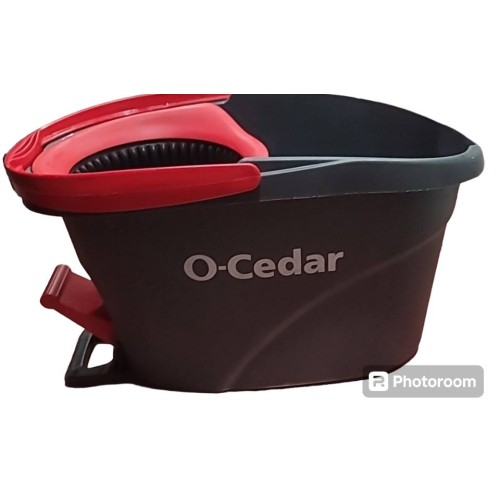 O-Cedar bucket for cleaning floors