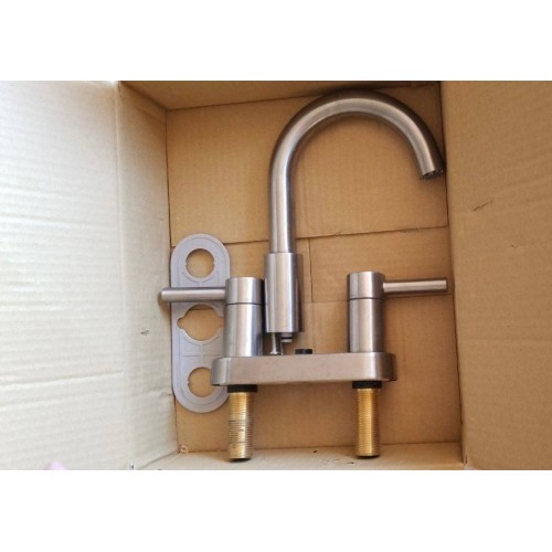 Kingston Brass Standard Kitchen Faucet 