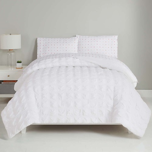 Simply Essential™ White Polyester Seersucker Single Duvet Set