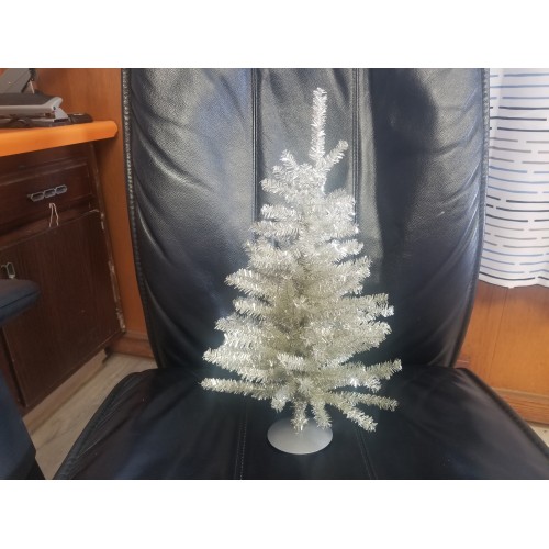 Silver Christmas Tinsel Tree 16 in