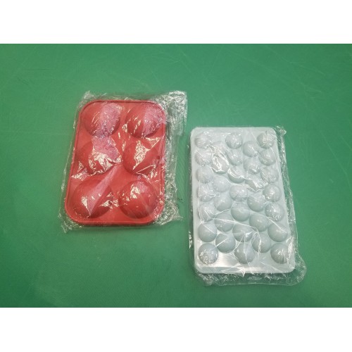 Medium Semi Sphere Silicone Mold and La chat Round Ice Cube Tray, mini Ice Ball Maker Mold with lid