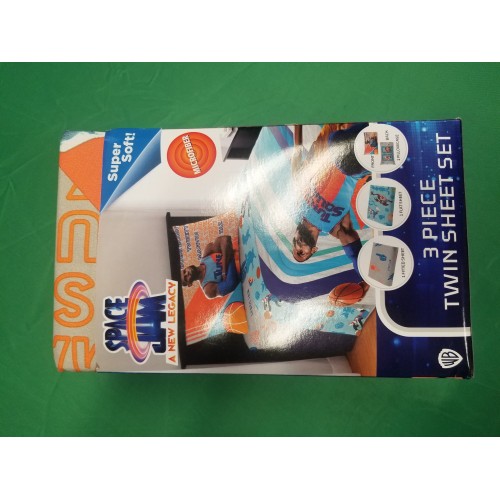 Space Jam 3 Piece Twin Size Microfiber Sheet Set