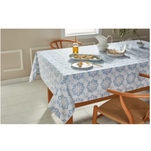 Everhome™ Faded Medallion 60-Inch x 84-Inch Oblong Tablecloth in Skyway Blue