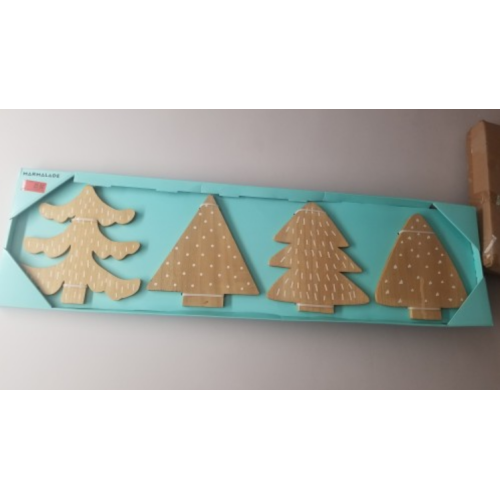 NWT •MARMALADE • Set of 4 Large Patterned Wooden Wall Decorative Christmas Trees