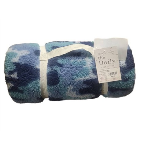 The Daily Collection Sherpa Throw Blue Camouflage 50 x 60