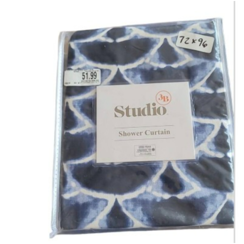 Studio 3B™ Kiko Shibori Scallop 72-Inch x 72-Inch Shower Curtain in Navy/White