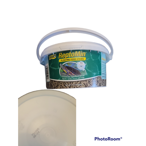 Reptomin 1.43 pounds Floating Food Sticks FOR AQUATIC TURTLES, NEWTS AND FROGS: